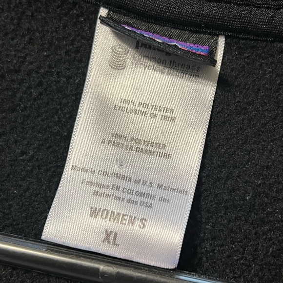 Patagonia Women’s Sz XL Full Zip Fleece Jacket Black Made in USA. - Picture 9 of 14
